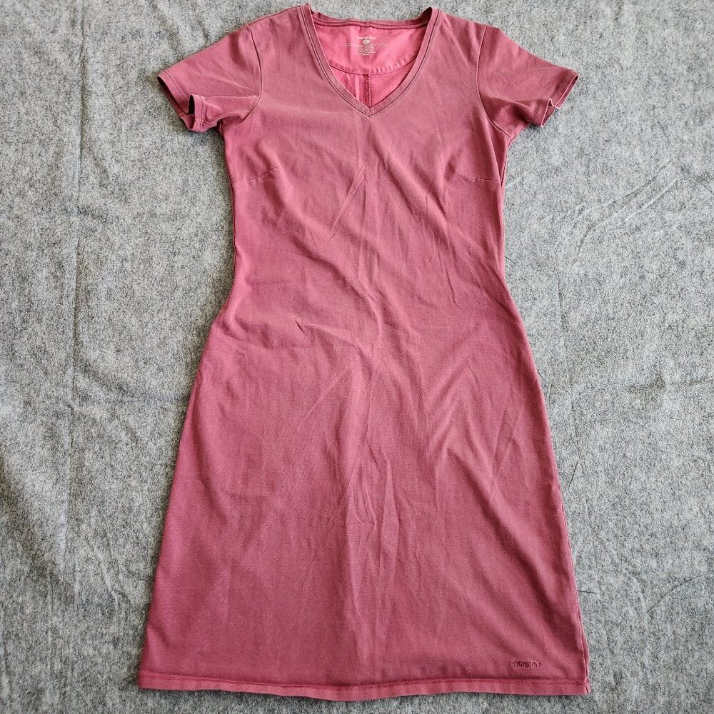 Patagonia Athletic Shirt Dress Women's S Pink Stretch Outdoors Comfort Gym Yoga